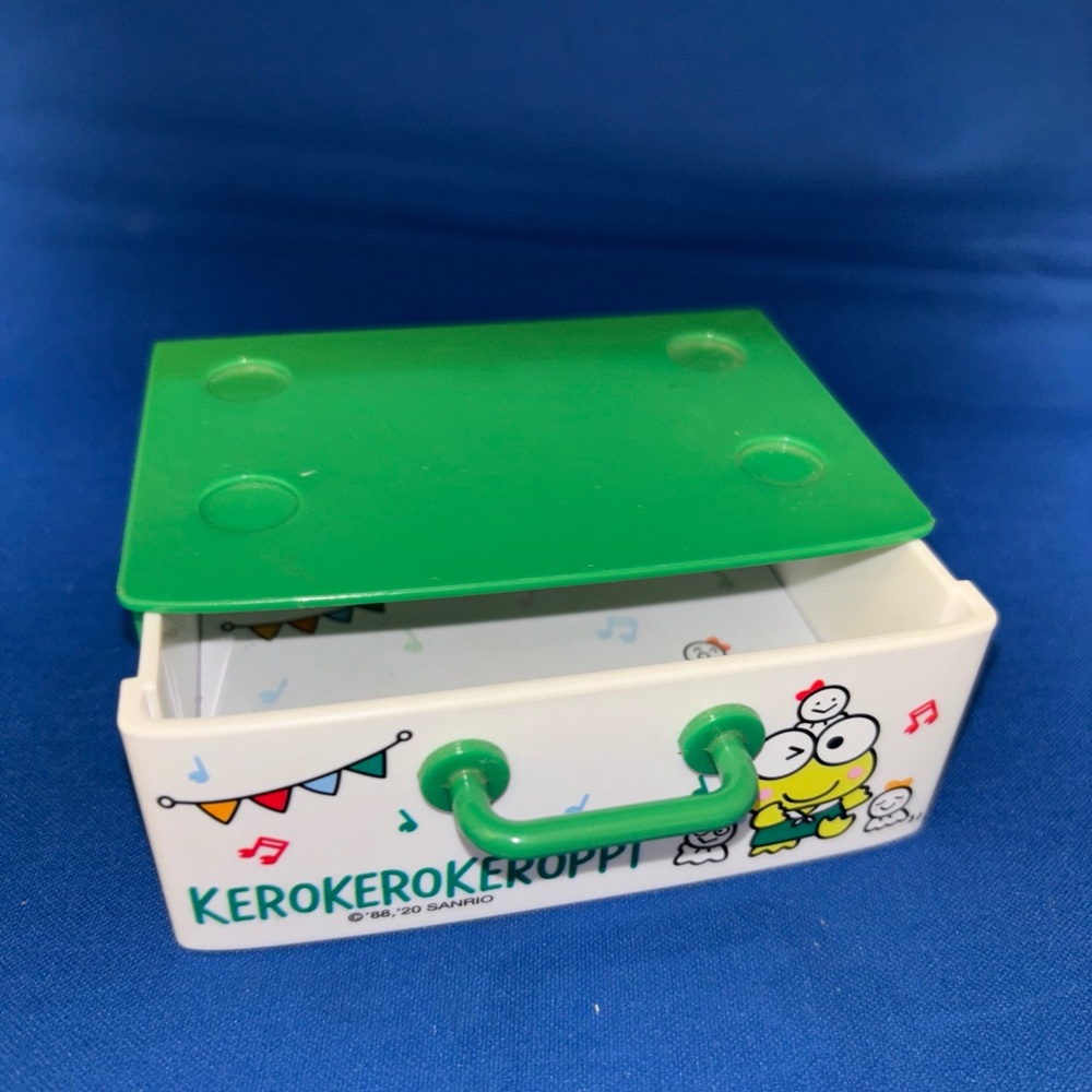 Kerokerokeroppi Mini Stud Plastic case 20 Note Sanrio Drawer Pre-owned READ